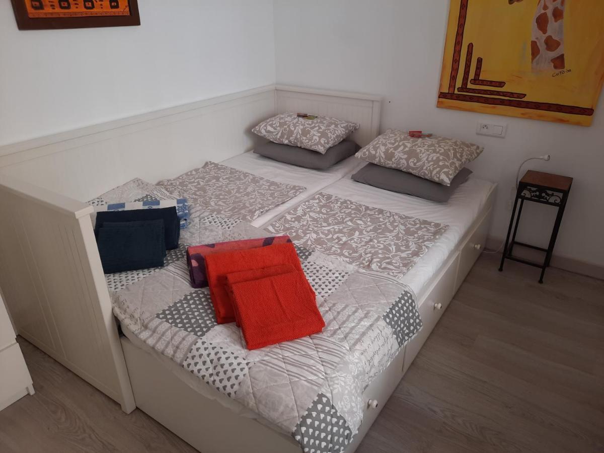 Apartment Nerja Medina, Ganz Nah Zum Strand Exterior foto