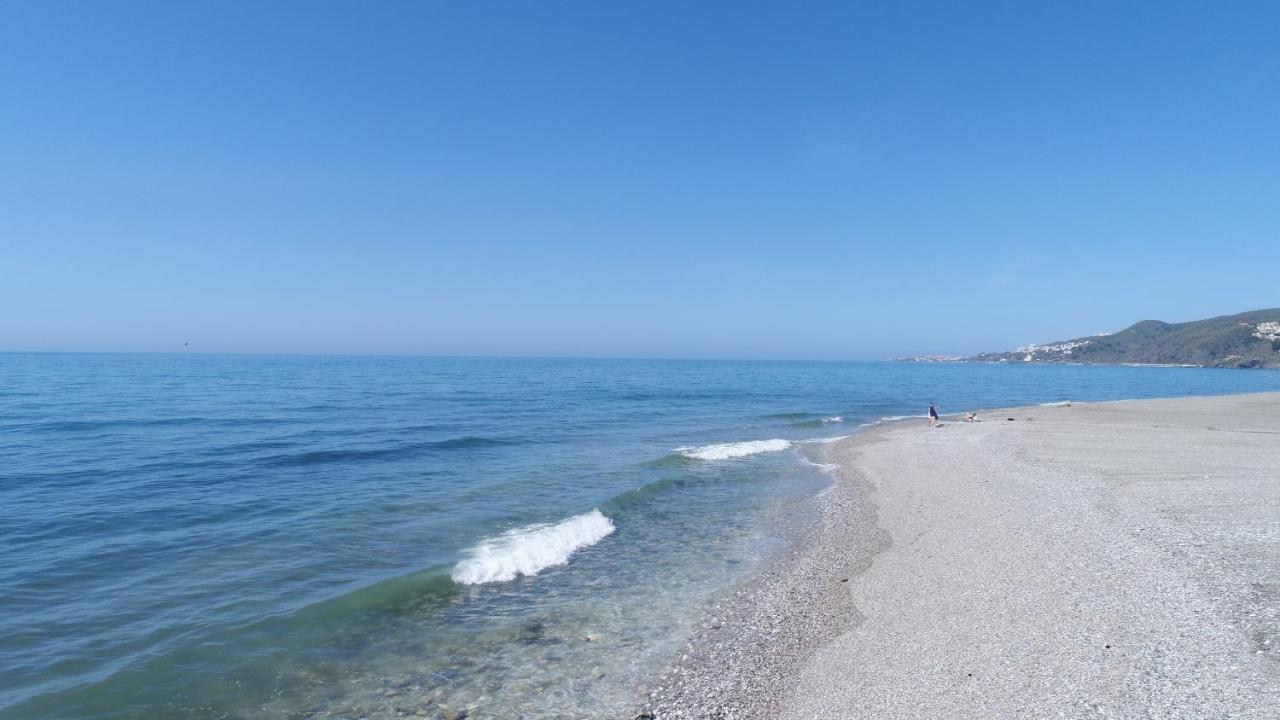 Apartment Nerja Medina, Ganz Nah Zum Strand Exterior foto